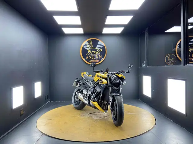 Moto Triumph Street Triple 765 2024 RS