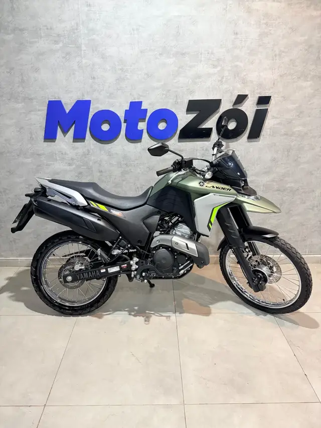 Moto Yamaha XTZ 250 Lander 2025 Connected