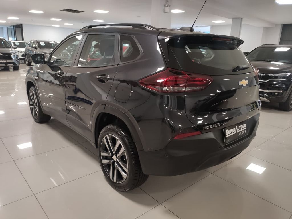 Tracker LT 1.0 Turbo (Aut.)5