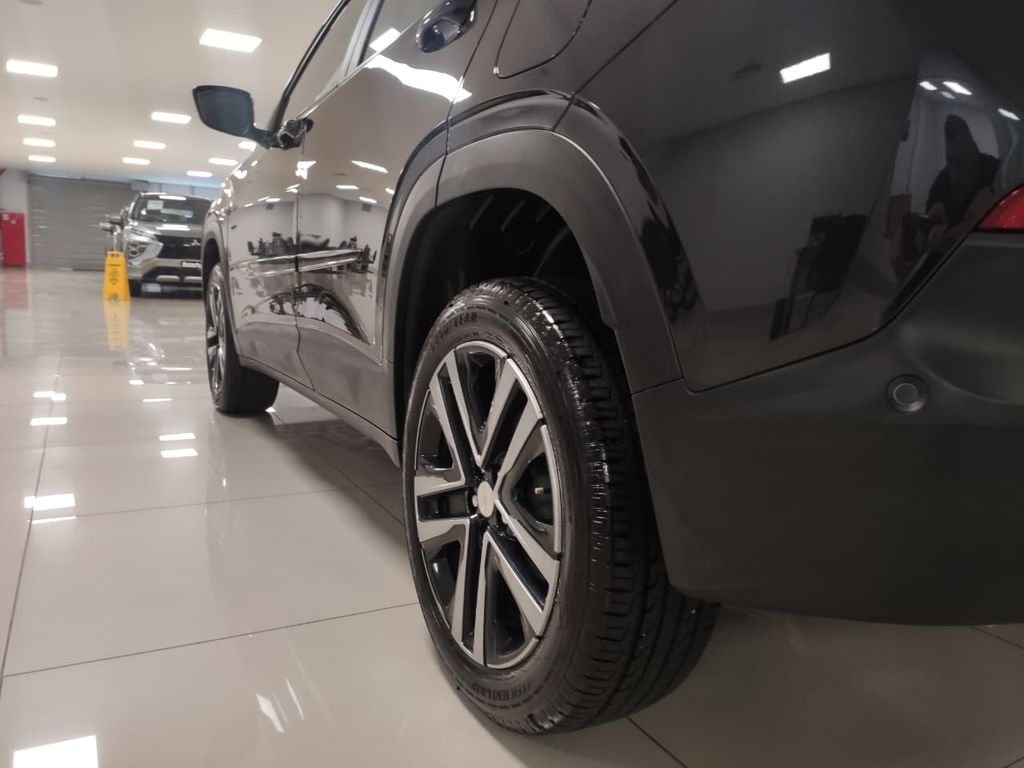 Tracker LT 1.0 Turbo (Aut.)6