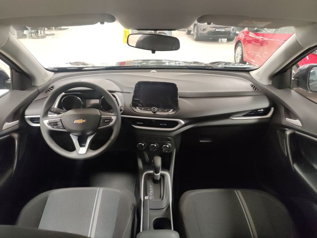 Tracker LT 1.0 Turbo (Aut.)10