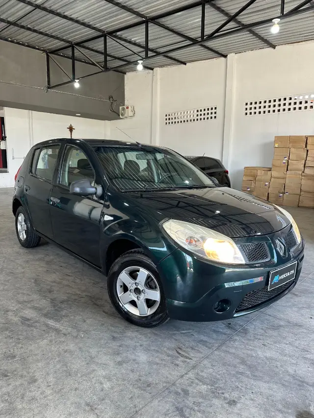 Carro Renault Sandero 2011 Authentique 1.0 16V (flex)