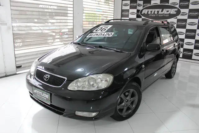 Carro Toyota Fielder 2006 1.8 16V (aut)