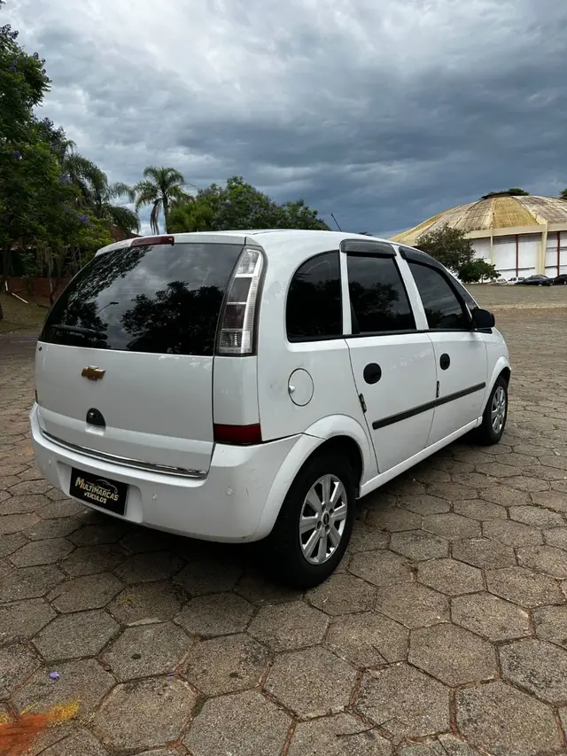 Carro Chevrolet Meriva 2010 Joy 1.4 (Flex)