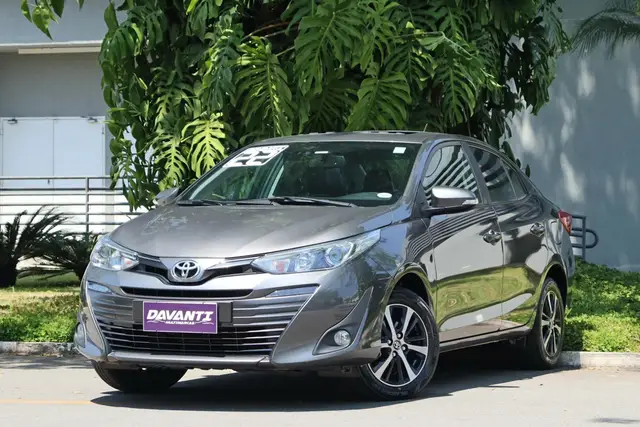 Carro Toyota Yaris Sedan 2022 1.5 XLS Connect CVT (Flex)