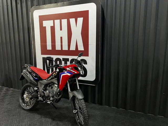 Moto Honda XRE Sahara 300 2026 Rally