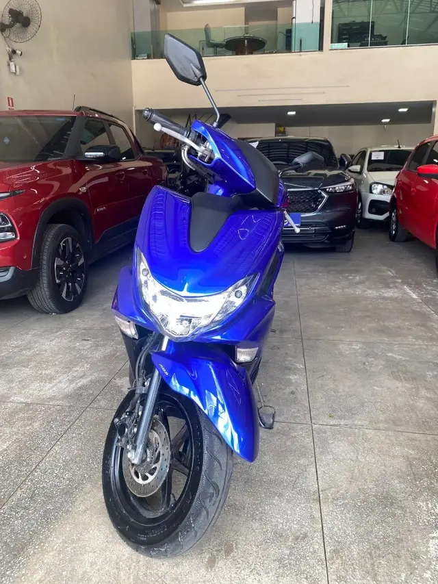 Moto Yamaha Fluo 2024 ABS
