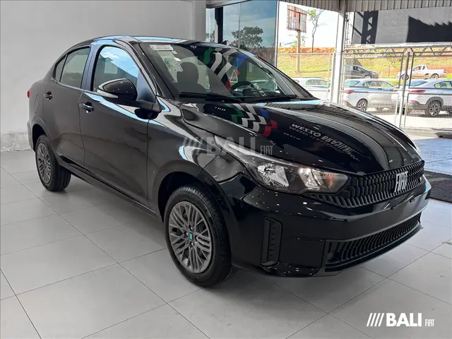 Carro Fiat Cronos 2026 Drive 1.0 MT