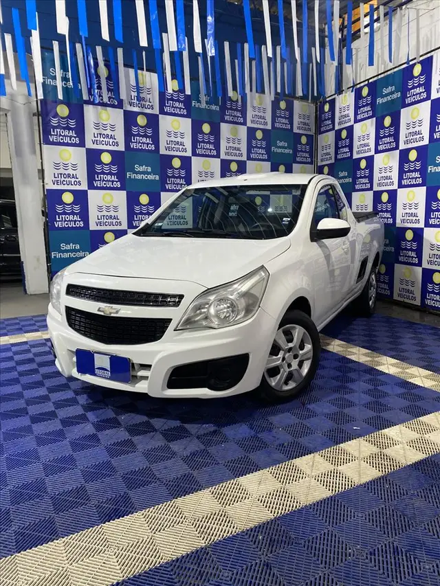 Carro Chevrolet Montana 2017 LS 1.4 (Flex)