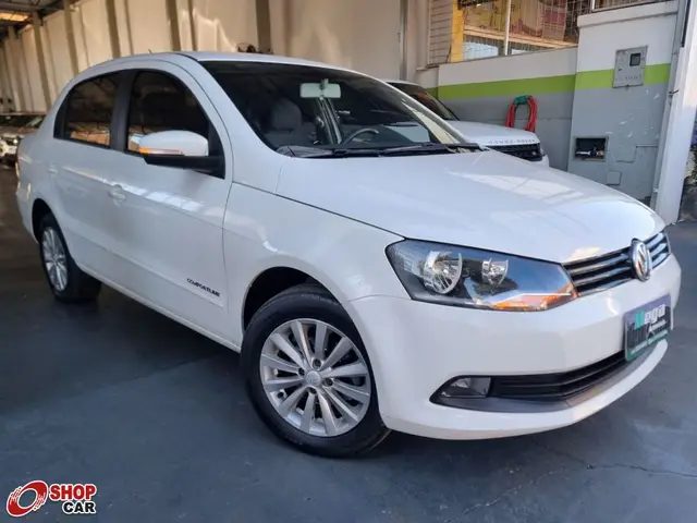 Carro Volkswagen Voyage 2015 1.0 TEC Comfortline (Flex)
