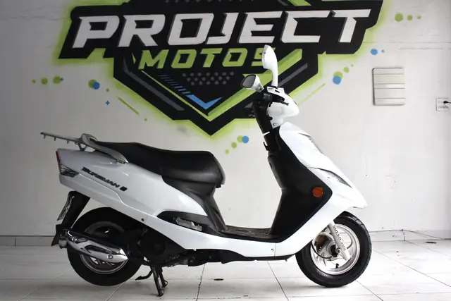 Moto Suzuki Burgman 2019 125i