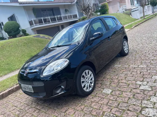 Carro Fiat Palio 2014 Essence 1.6 16V (Flex)