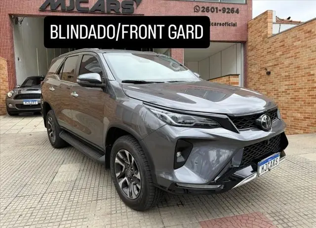 Carro Toyota SW4 2024 SRX 2.8 Turbodiesel 4x4 (Aut.) (7 Lugares)