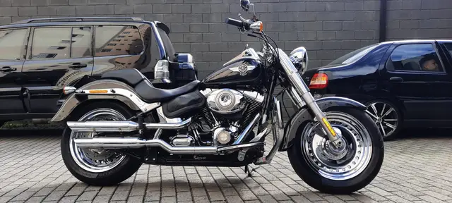 Moto Harley-Davidson Fat Boy FLSTF 2014 Fat Boy FLSTF
