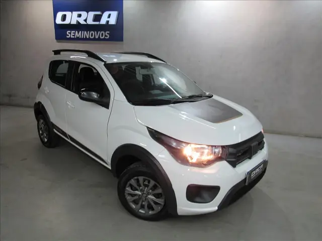 Carro Fiat Mobi 2024 Trekking 1.0