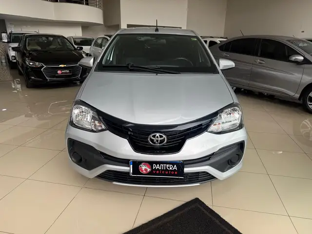 Carro Toyota Etios 2020 X 1.3 (Flex)
