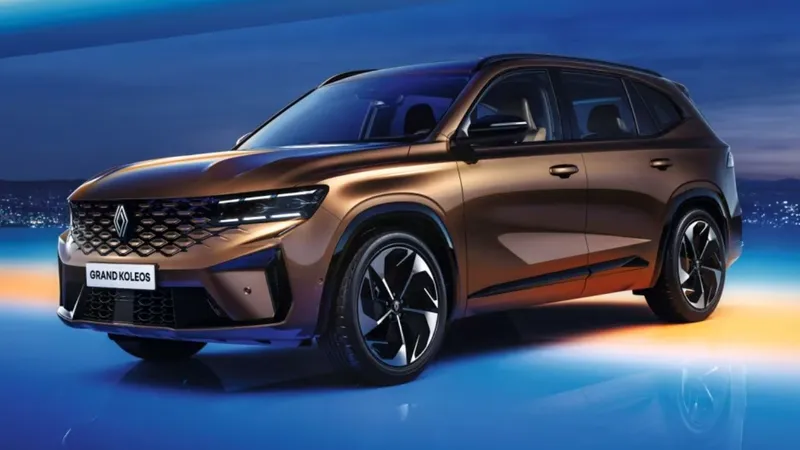 Renault Koleos é híbrido como Corolla Cross e será próximo lançamento da marca 