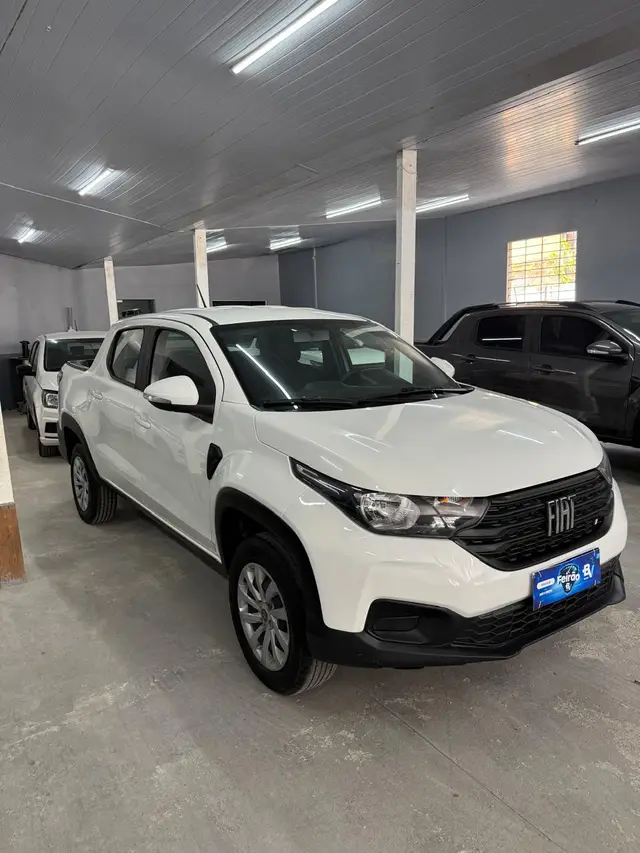 Carro Fiat Strada 2025 Freedom 1.3 Flex 8V CD