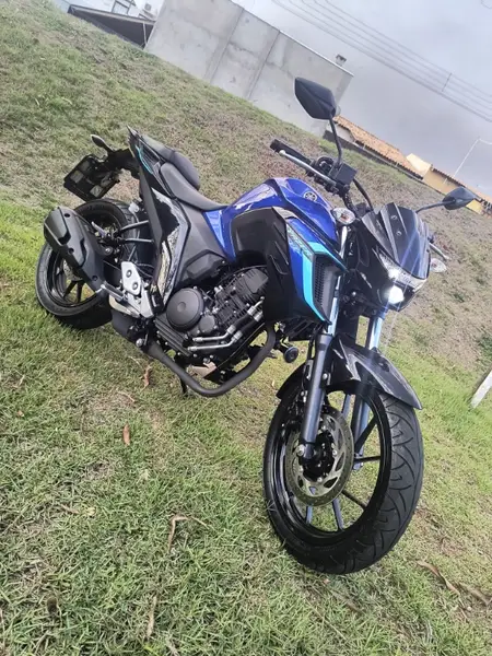 Moto Yamaha Fazer FZ25 2024 ABS