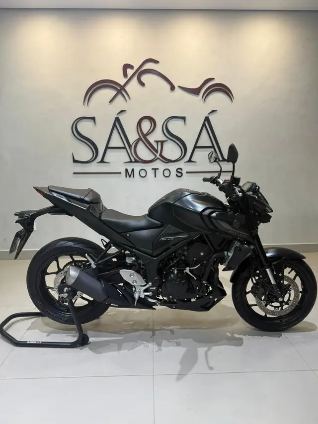 Moto Yamaha MT-03 2025 ABS