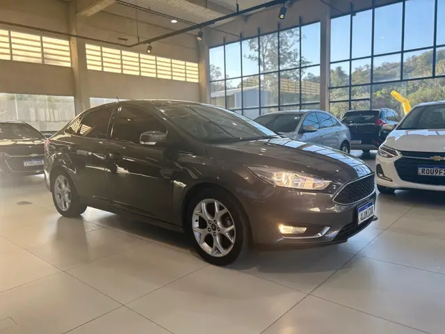 Carro Ford Focus Sedan 2019 Focus Fastback SE Plus 2.0 PowerShift