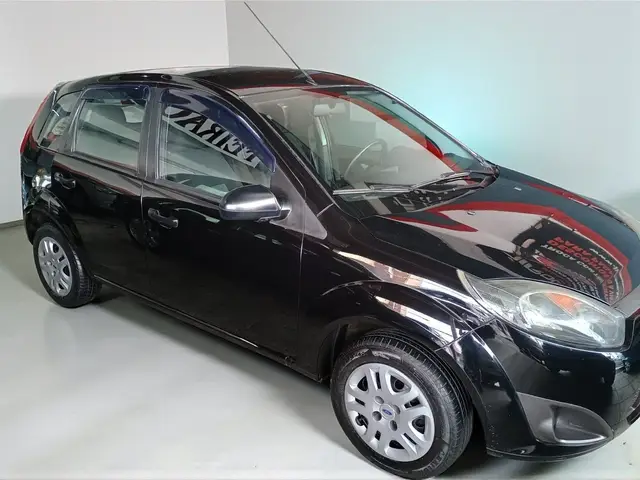 Carro Ford Fiesta Hatch 2013 Rocam 1.0 (Flex)