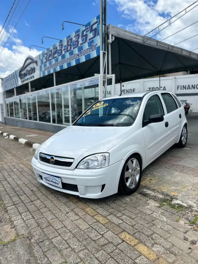 Carro Chevrolet Corsa Hatch 2011 Maxx 1.4 (Flex)