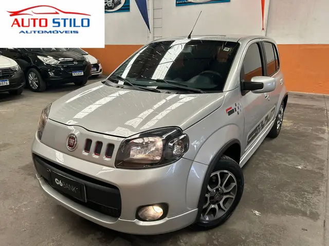 Carro Fiat Uno 2012 Sporting 1.4 8V (Flex) 4p