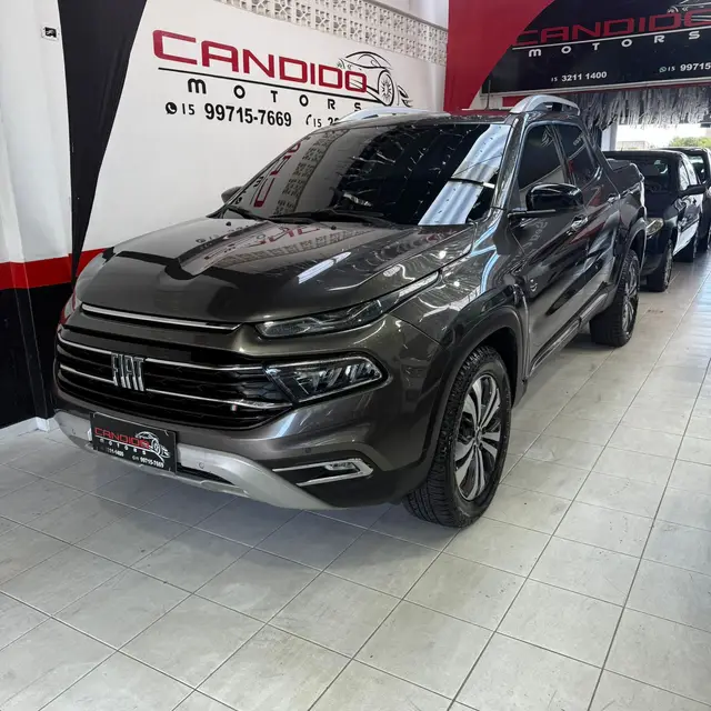 Carro Fiat Toro 2022 Volcano 2.0 TDI 4x4 (Aut)
