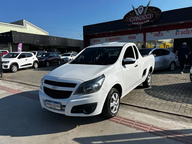 Carro Chevrolet Montana 2013 LS 1.4 (Flex)