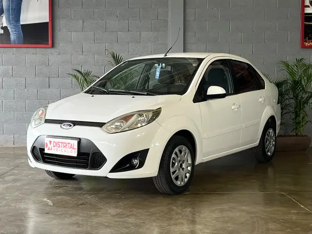 Carro Ford Fiesta Sedan 2013 Sed. 1.6 8V Flex 4p