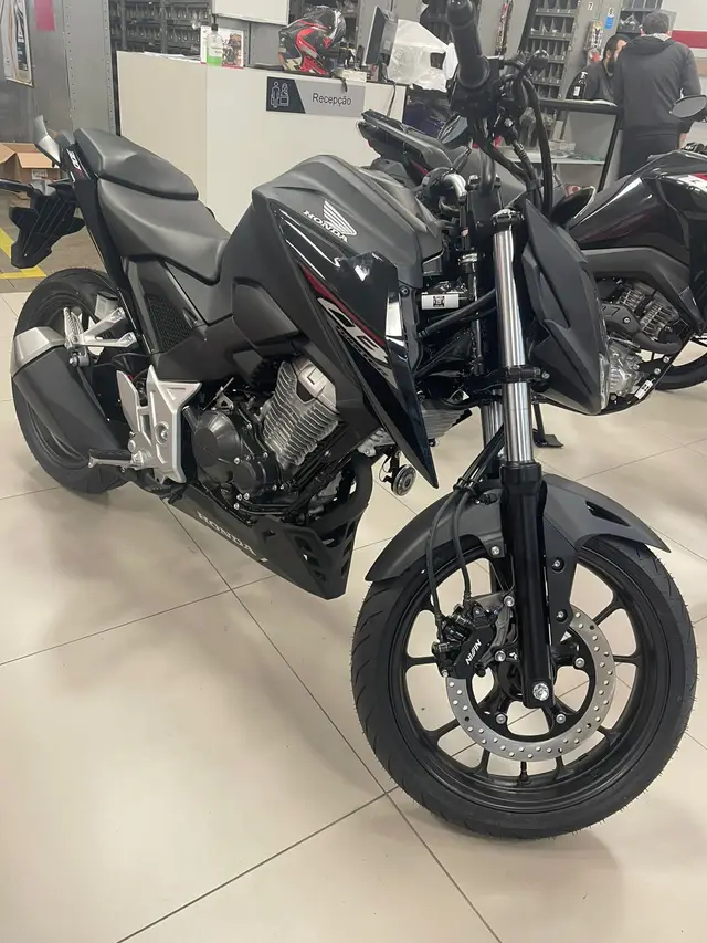 Moto Honda CB 300F Twister 2026 CBS