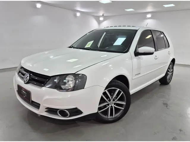 Carro Volkswagen Golf 2014 Comfortline 1.4 TSi