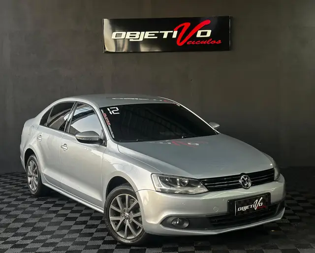 Carro Volkswagen Jetta 2012 2.0 Comfortline Tiptronic (Flex)