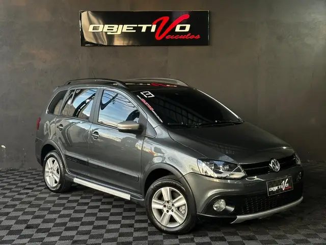 Carro Volkswagen SpaceCross 2013 1.6 8V (Flex)