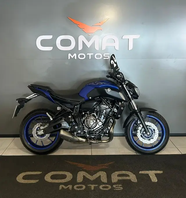 Moto Yamaha MT-07 2024 ABS