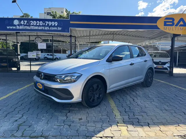 Carro Volkswagen Polo 2025 Track 1.0 Flex 12V 5p