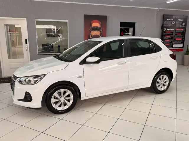 Carro Chevrolet Onix 2023 LT 1.0
