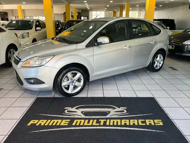 Carro Ford Focus Hatch 2013 GLX 2.0 16V (Flex)