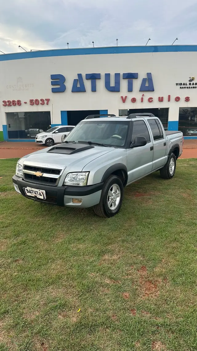 Carro Chevrolet S10 Cabine Dupla 2010 S10 Executive 4x2 2.8 Turbo Electronic (Cab Dupla)