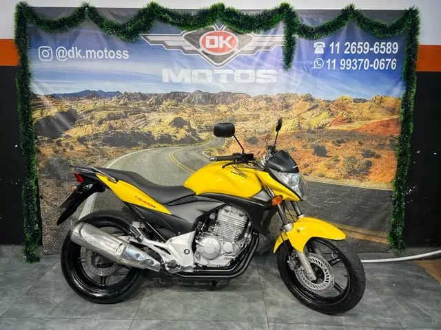 Moto Honda CB 300R 2012 Edição Especial