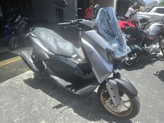 Moto Yamaha NMax 2025 Connected 160 ABS