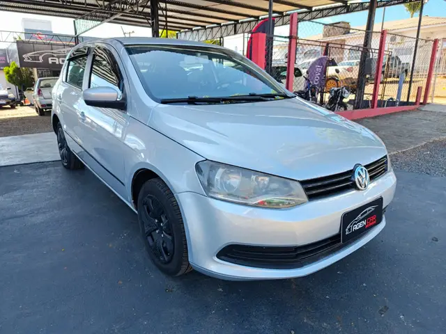 Carro Volkswagen Gol 2013 Novo  1.0 TEC (Flex) 4p