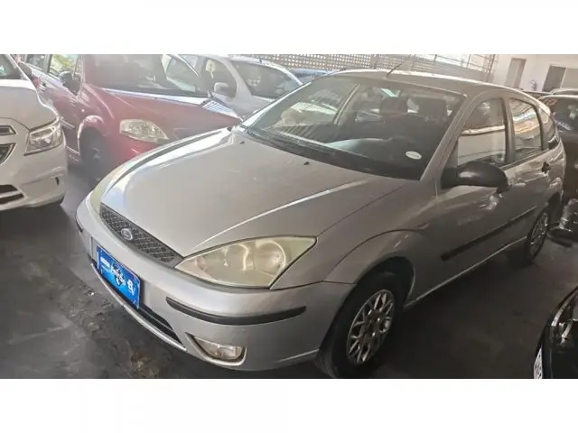 Carro Ford Focus Hatch 2008 GL 1.6 8V