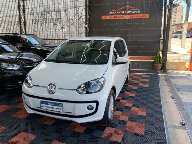 Carro Volkswagen Up! 2017 1.0 12v E-Flex move up! I-Motion