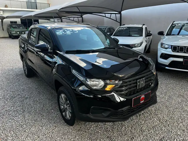 Carro Fiat Strada 2023 Freedom 1.3 CD (Flex)