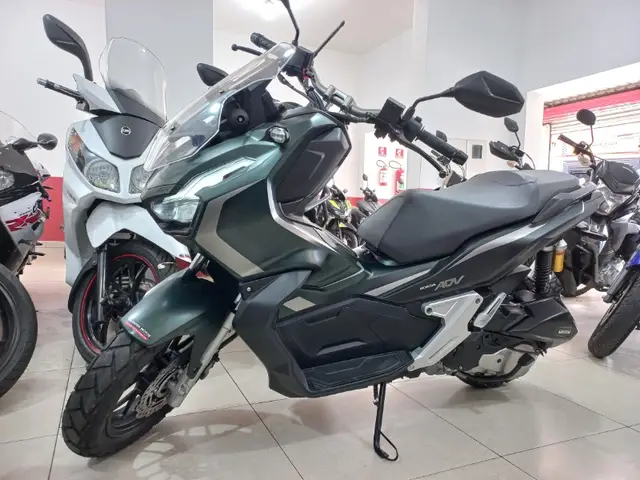Moto Honda ADV 2024 ABS