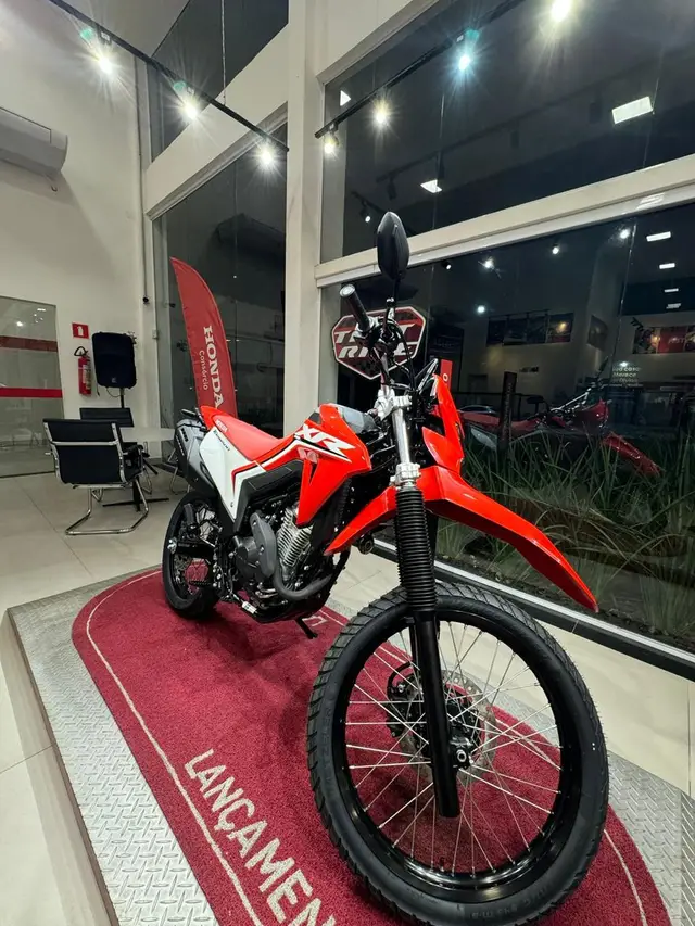 Moto Honda XR 300L 2026 Tornado