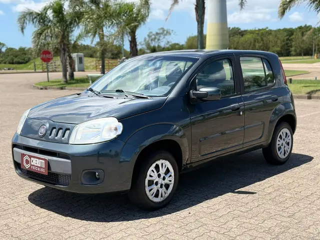 Carro Fiat Uno 2011 Vivace 1.0 8V (Flex) 4p