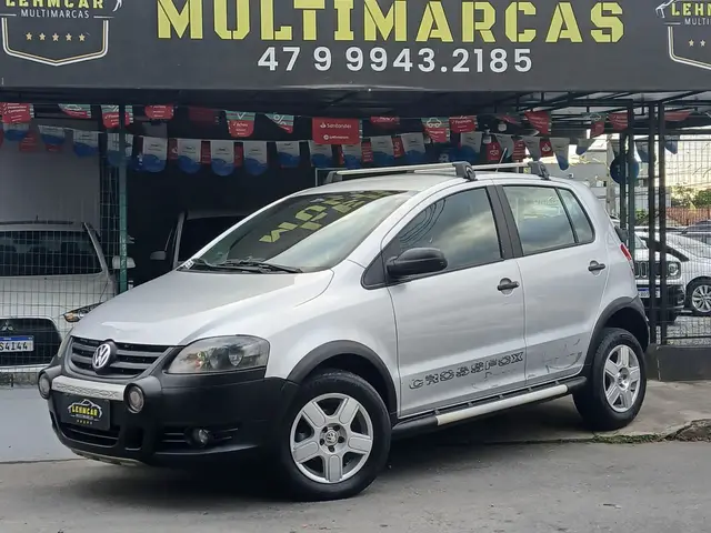 Carro Volkswagen CrossFox 2009 1.6 (Flex)